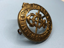 Lade das Bild in den Galerie-Viewer, Genuine Corps of Commissionaires Cap Badge - The Militaria Shop