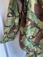 Load image into Gallery viewer, Genuine British Army Surplus DPM Camouflaged 1968 Pattern Smock - Size 7 - 38" - The Militaria Shop