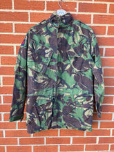 Load image into Gallery viewer, Surplus British Army DPM Smock Combat Size 180/96 - The Militaria Shop