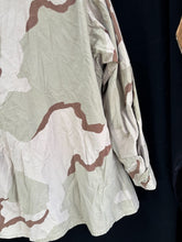 Load image into Gallery viewer, Gulf War US Army DCU Camouflaged Combat Field Coat/Jacket - Medium/Regular - The Militaria Shop