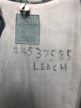 Charger l'image dans la galerie, Genuine British Army 68 Pattern DPM Camouflaged Combat Smock - 39" Chest Size 2 - The Militaria Shop