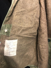 Load image into Gallery viewer, Original British Army OD Green Middle Parka - Size 5 - 44" Chest - The Militaria Shop