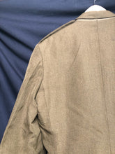 Lade das Bild in den Galerie-Viewer, Grade 1 Used British Army No.2 Dress Uniform Jacket - Size 188/112/96 - The Militaria Shop