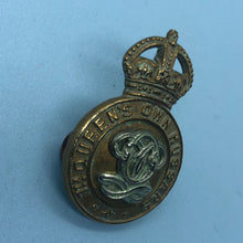 Load image into Gallery viewer, Genuine British Army 7th Queen's Own Hussars Collar Badge - The Militaria Shop