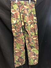 Charger l'image dans la galerie, Genuine British Army Surplus DPM Camouflaged Trousers - Size 28" Waist - The Militaria Shop