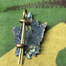 Load image into Gallery viewer, Original WW2 Canadian Army General Service Collar Badge - The Militaria Shop
