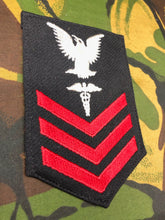 Charger l'image dans la galerie, Genuine US Navy Hospital Corpsman Patch / Badge - The Militaria Shop
