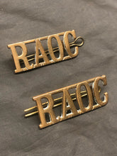 Load image into Gallery viewer, Original WW2 British Army RAOC Army Ordninance Corps Brass Shoulder Title Pair - The Militaria Shop