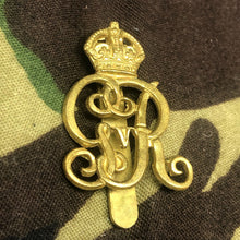 Load image into Gallery viewer, Original WW1 British Army Norfolk Yeomanry George V Cap Badge - The Militaria Shop