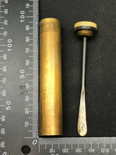 Load image into Gallery viewer, Original WW1 British Army Brass Oil Bottle - SMLE Lee Enfield - EFD Marked - The Militaria Shop