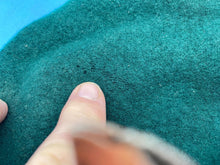 Charger l'image dans la galerie, Original British Army Green Beret - Size 7 - The Militaria Shop