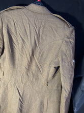 Lade das Bild in den Galerie-Viewer, Grade 1 British Army FAD No2 Dress Uniform Jacket - Size 176/96/80 - The Militaria Shop