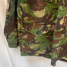 Load image into Gallery viewer, Genuine British Army Jungle DPM Camouflage Smock Combat Jacket - Size 170/104 - The Militaria Shop