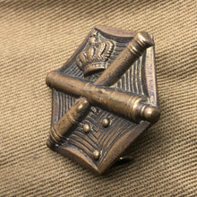 Load image into Gallery viewer, Original WW2 Dutch Netherlands Army Shoulder Badge Artillery - The Militaria Shop