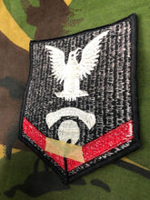 Lade das Bild in den Galerie-Viewer, Genuine US Navy Interior Communicaitons Specialist Patch / Badge - The Militaria Shop