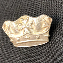 Charger l'image dans la galerie, Unknown Vintage Crown Badge - The Militaria Shop