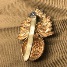 Load image into Gallery viewer, Original WW2 British Army Royal Fusiliers Cap Badge - The Militaria Shop