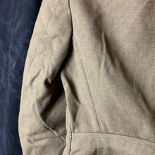 Charger l'image dans la galerie, Original WW2 US Army Class A Dress Jacket 1942 - Private Ryan Prop - 38" Regular - The Militaria Shop