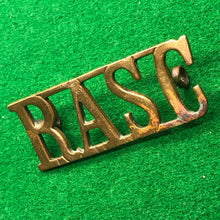 Load image into Gallery viewer, Original WW2 British Army Brass Shoulder Title - RASC Royal Army Service Corps - The Militaria Shop