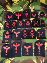 Charger l'image dans la galerie, Dealers Bulk Lot - British Royal Navy Trade Badge Patches - The Militaria Shop