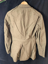 Lade das Bild in den Galerie-Viewer, Original WW2 US Army Class A Dress Jacket 1941 - Private Ryan Prop - 39" Long - The Militaria Shop