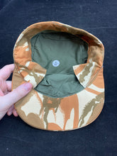 Load image into Gallery viewer, Genuine Omani Oman Desert Camouflage Peaked Cap & Ear Flaps - Size 6 1/2 / 52cm - The Militaria Shop