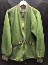 Load image into Gallery viewer, Vintage British Army Green Thermal Liner - Size 170/104 - The Militaria Shop