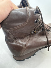 Load image into Gallery viewer, British Army Surplus Brown Leather Combat Boots - ITURRI - Size UK 10 M - The Militaria Shop