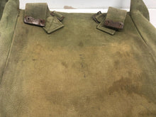Charger l'image dans la galerie, Original WW2 British Army 37 Pattern Large Pack - The Militaria Shop