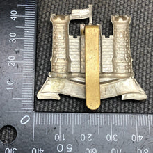 Load image into Gallery viewer, Original WW2 British Army Cap Badge - 6th Inniskilling Dragoons - The Militaria Shop