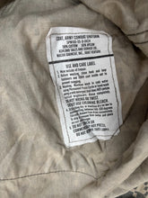 Charger l'image dans la galerie, Surplus US Army ACU Combat Uniform Jacket-Medium Regular - The Militaria Shop