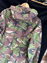 Load image into Gallery viewer, British Army DPM Camouflaged jacket Smock Windproof -Size 170/88 - The Militaria Shop