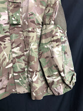 Charger l'image dans la galerie, British Army MTP Camouflaged Combat Jacket Warm Weather - Size 170/112 - The Militaria Shop