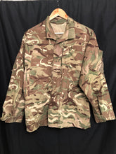 Charger l'image dans la galerie, British Army MTP Camouflaged Combat Jacket 2 Warm Weather - Size 160/88 - The Militaria Shop