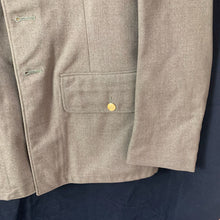 Lade das Bild in den Galerie-Viewer, Original WW2 US Army Class A Dress Jacket 1940 - Private Ryan Prop - 36" Regular - The Militaria Shop
