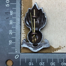 Load image into Gallery viewer, Original British Army WW1 / WW2 Royal Engineers Officer's Bronze Cap Badge - The Militaria Shop