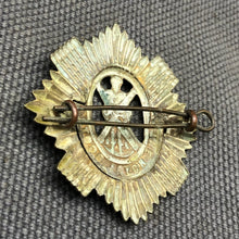 Load image into Gallery viewer, Original WW2 British Army Cap Badge - The Royal Scots - The Militaria Shop