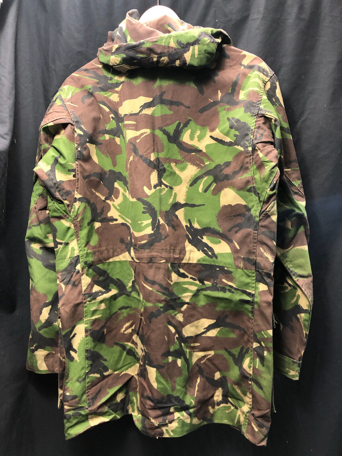Genuine British Army DPM Jungle Camouflage Windproof Smock - Size 36" Chest - The Militaria Shop