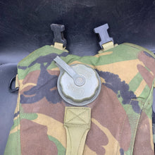 Charger l'image dans la galerie, Genuine British Army DPM Camouflaged Individual Hydration System - The Militaria Shop