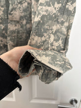 Load image into Gallery viewer, Surplus US Army ACU Combat Uniform Jacket -Size Medium-Regular - The Militaria Shop