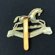 Lade das Bild in den Galerie-Viewer, Genuine British Army The Queen's Own Hussars Cap Badge - The Militaria Shop
