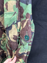 Load image into Gallery viewer, Surplus British Army DPM Pattern Camouflaged Smock Combat-170/96 - The Militaria Shop