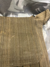 Charger l'image dans la galerie, Original WW2 British Army 37 Pattern Large Pack Indian Made - New Old Stock - The Militaria Shop