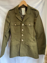 Charger l'image dans la galerie, Genuine British Army No.2 Dress Uniform Tunic Jacket - Size 182/96/80 - The Militaria Shop
