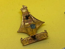 Load image into Gallery viewer, Reproduction WW1 Nelson Royal Naval Division Cap Badge - The Militaria Shop