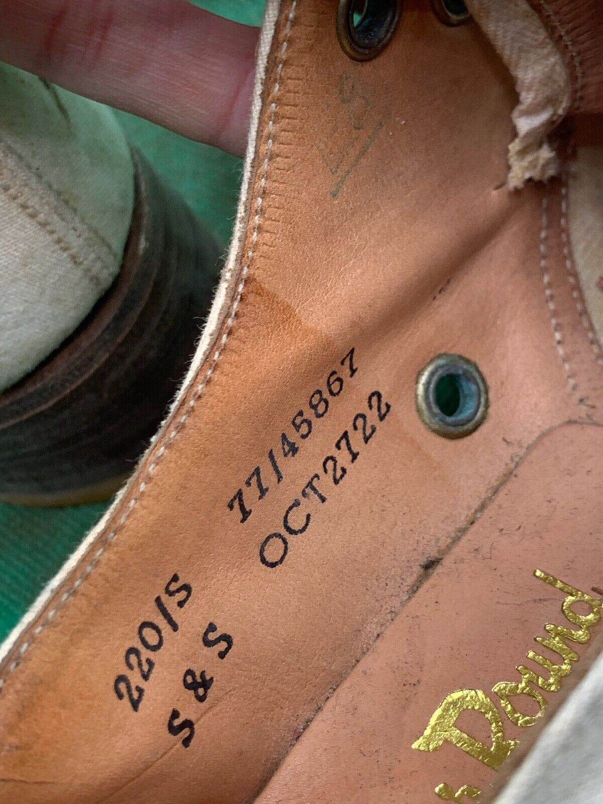 Original WW2 British Army Women's White Summer Shoes - ATS WAAF - Size 220s - The Militaria Shop