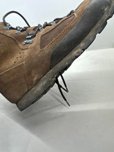 Load image into Gallery viewer, British Army Surplus Brown Leather Combat Boots - ITURRI - Size UK 9 M - The Militaria Shop