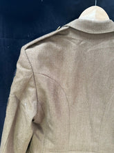 Charger l'image dans la galerie, British Army Surplus No.2 Service Dress Jacket - RDG Dragoons - Size 170/100/84 - The Militaria Shop