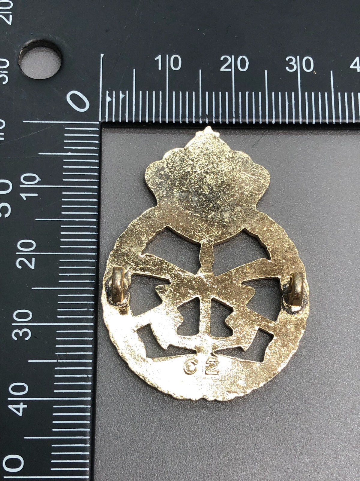 Vintage Royal Brunei Armed Forces Cap Badge - The Militaria Shop