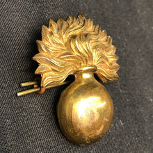 Load image into Gallery viewer, Original WW2 British Army Cap Badge - Grenadier Guards - The Militaria Shop